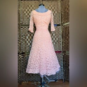 Sz M 1950’s Lace Pink Vintage Tea Time Los Angeles Dress Tulle Chiffon Mauve